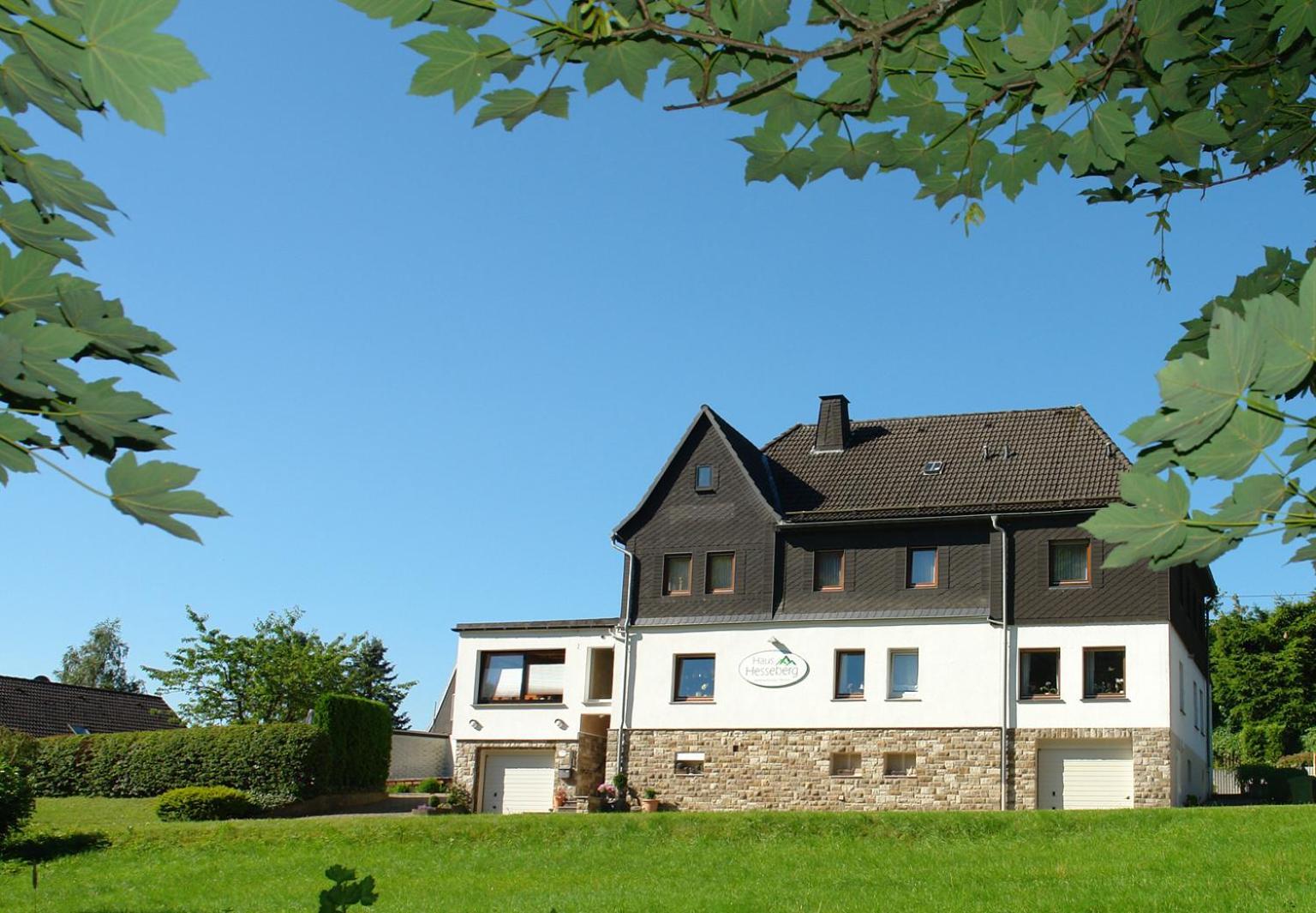 Haus Hesseberg Hotel Medebach Exterior photo